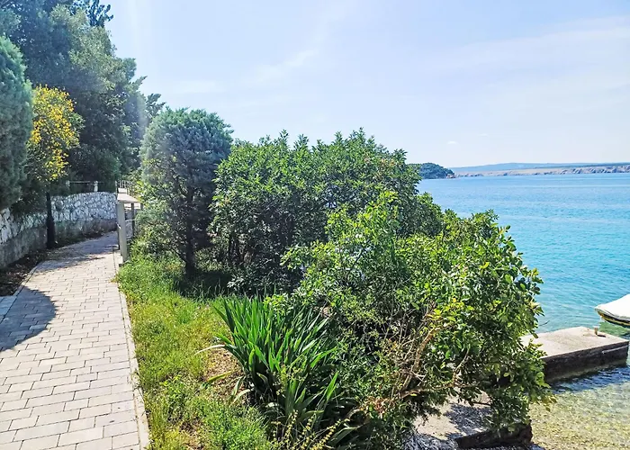 Visnja-2 By Interhome *