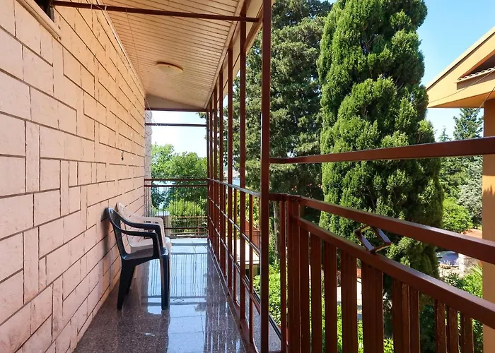 Apartment Visnja-2 By Interhome Jadranovo